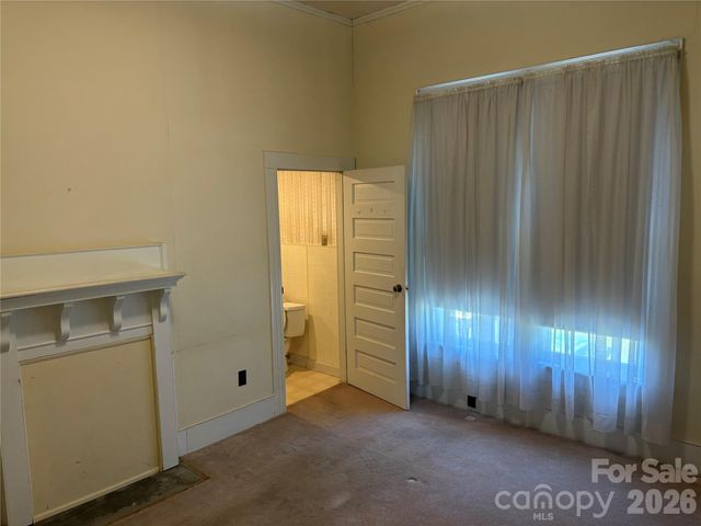114 Hampton Street, Chester, SC 29706