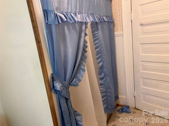 114 Hampton Street, Chester, SC 29706