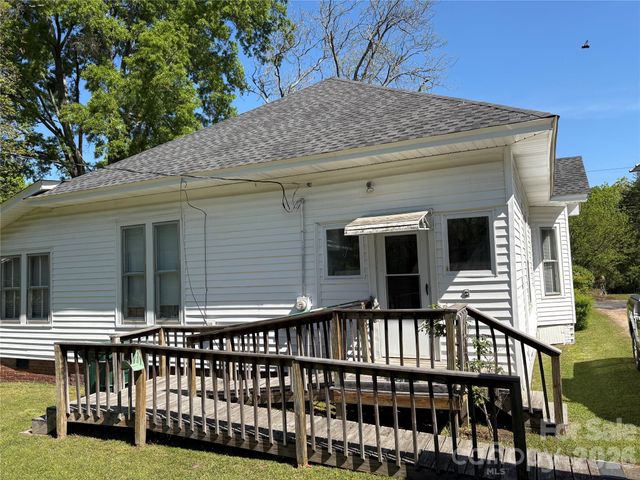 114 Hampton Street, Chester, SC 29706