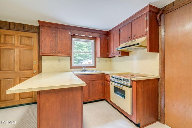 149 Liberty Church Road, Kingsport, TN 37663