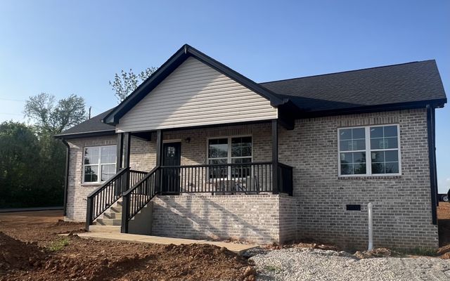 398 N Harris Rd, Portland, TN 37148