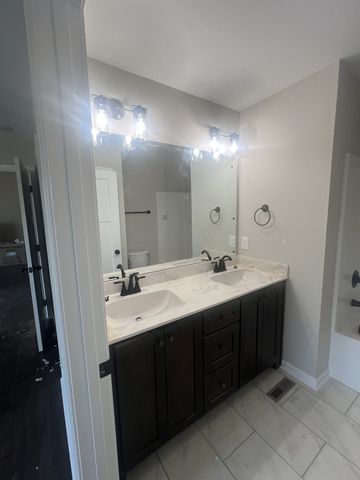 398 N Harris Rd, Portland, TN 37148