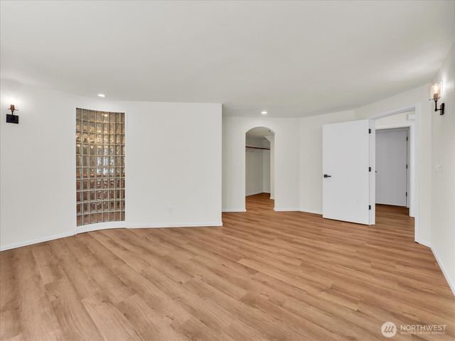 3851 Ambleside Lane NE, Bremerton, WA 98311