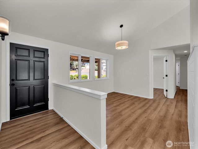 3851 Ambleside Lane NE, Bremerton, WA 98311