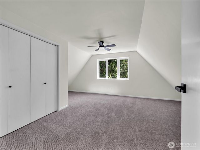 3851 Ambleside Lane NE, Bremerton, WA 98311