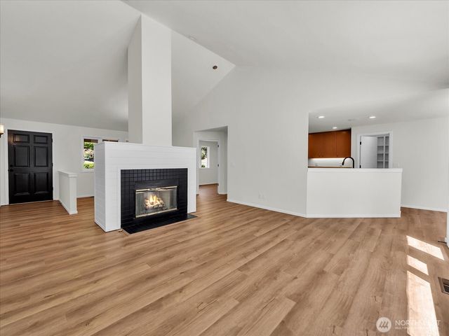 3851 Ambleside Lane NE, Bremerton, WA 98311