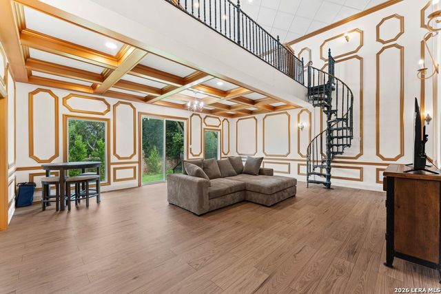 3915 Hunters Crest St, San Antonio, TX 78230