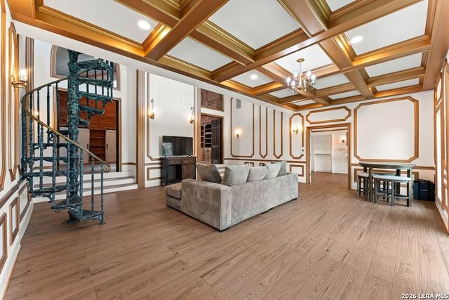 3915 Hunters Crest St, San Antonio, TX 78230