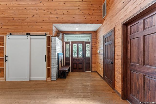 3915 Hunters Crest St, San Antonio, TX 78230