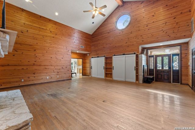 3915 Hunters Crest St, San Antonio, TX 78230