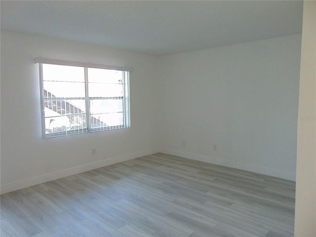 9119 TUDOR DRIVE E102, Tampa, FL 33615