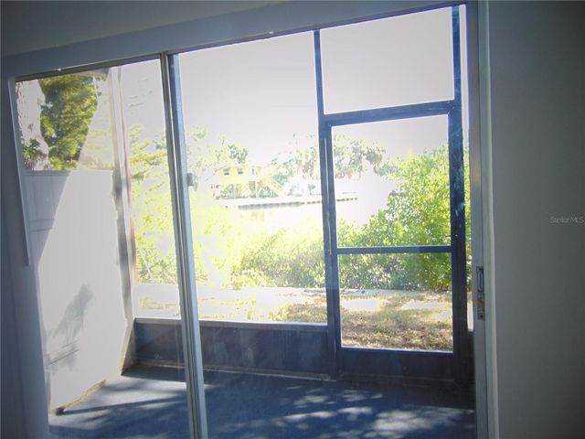 9119 TUDOR DRIVE E102, Tampa, FL 33615