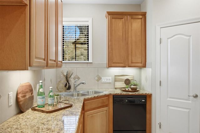 14021 Ashton Woods CIR, Austin, TX 78727