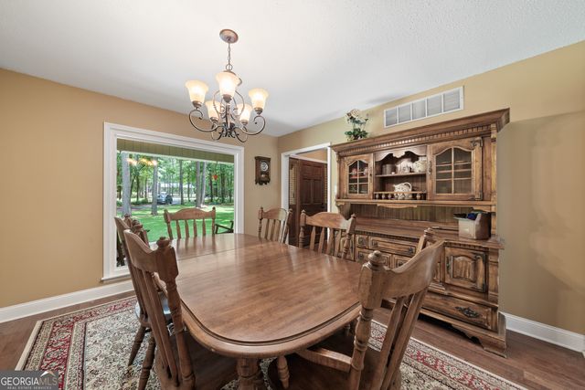 69 Club Forest Drive, Tennille, GA 31089