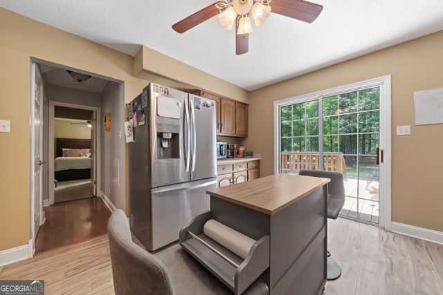 69 Club Forest Drive, Tennille, GA 31089