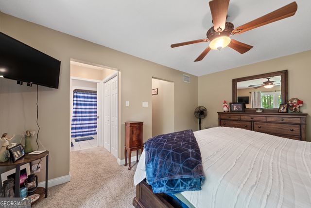 69 Club Forest Drive, Tennille, GA 31089
