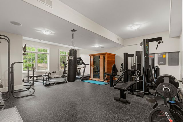 5 Jennifer Court, Barrington, IL 60010