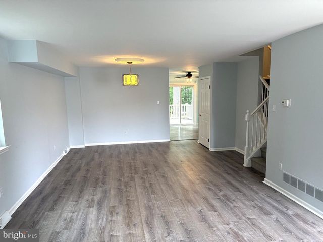 290 LAWNDALE AVE, King Of Prussia, PA 19406