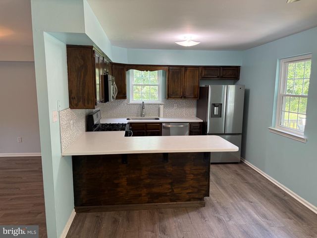290 LAWNDALE AVE, King Of Prussia, PA 19406