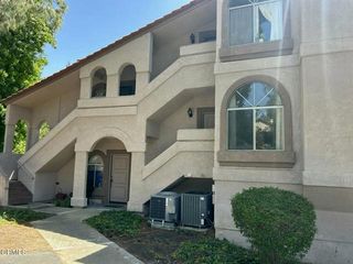 7135 Woodlake Avenue D, Los Angeles, CA 91307