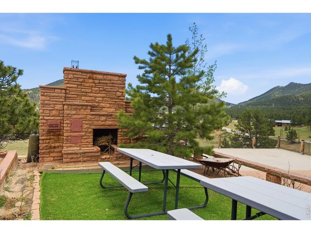 2031 Mall Rd, Estes Park, CO 80517