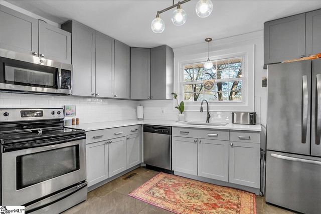 212 Shallowford Road, Greenville, SC 29607