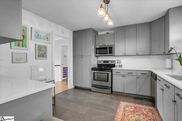 212 Shallowford Road, Greenville, SC 29607