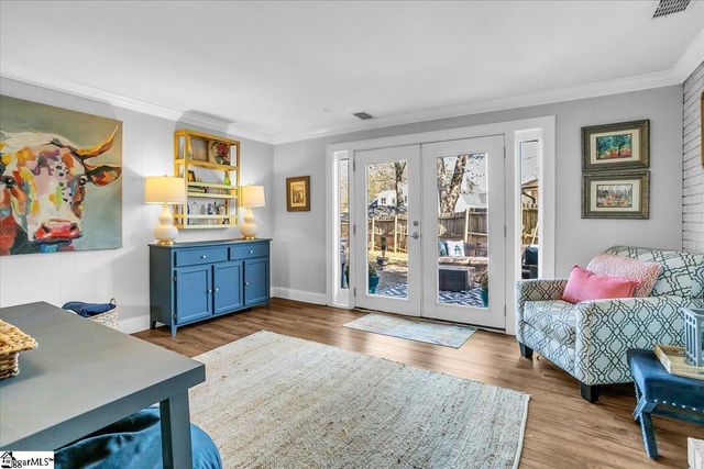 212 Shallowford Road, Greenville, SC 29607