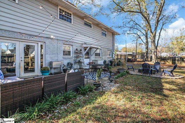 212 Shallowford Road, Greenville, SC 29607