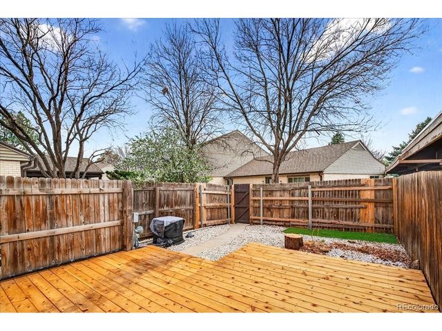 4419 W Ponds Cir, Littleton, CO 80123