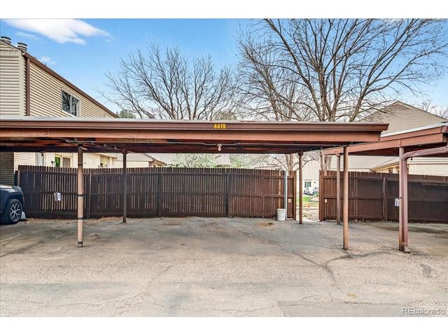 4419 W Ponds Cir, Littleton, CO 80123