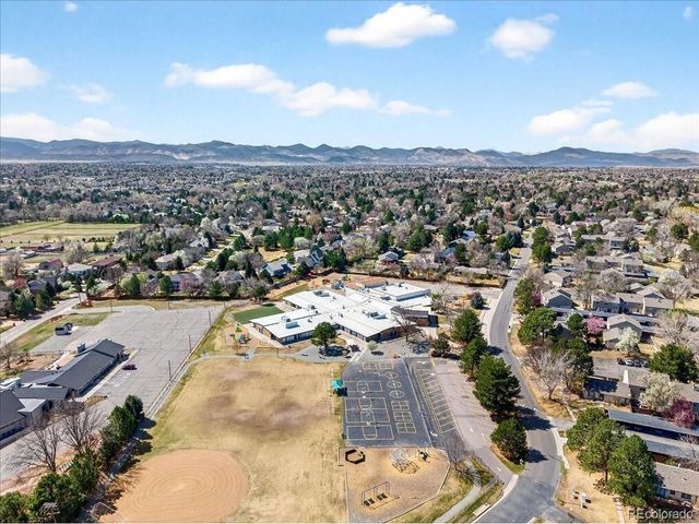 4419 W Ponds Cir, Littleton, CO 80123