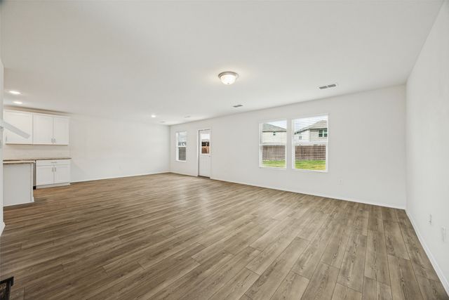 400 Alton Street, Van Alstyne, TX 75495