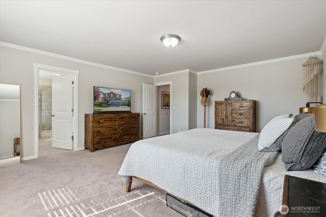 3010 Mahogany Street NE, Lacey, WA 98516