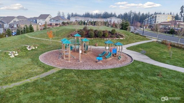 3010 Mahogany Street NE, Lacey, WA 98516