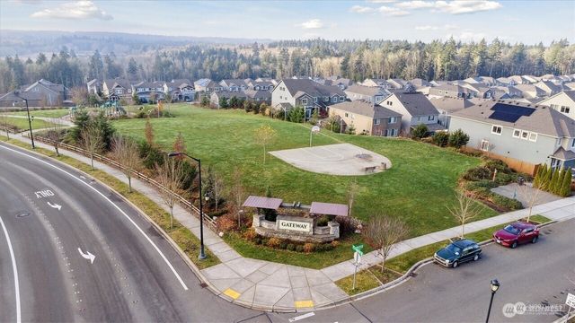 3010 Mahogany Street NE, Lacey, WA 98516