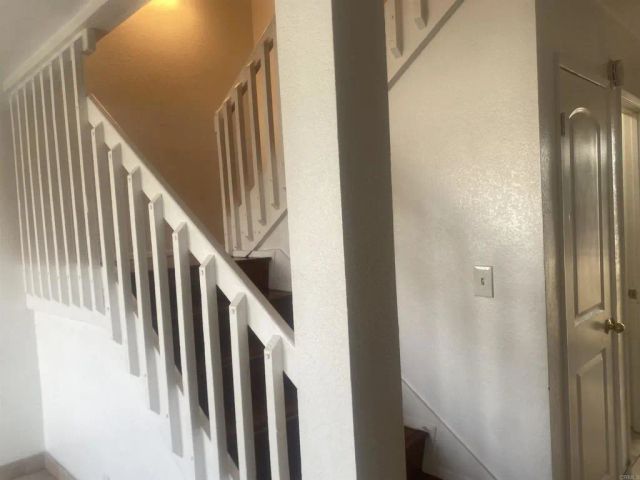 390 E Madison E, El Cajon, CA 92020