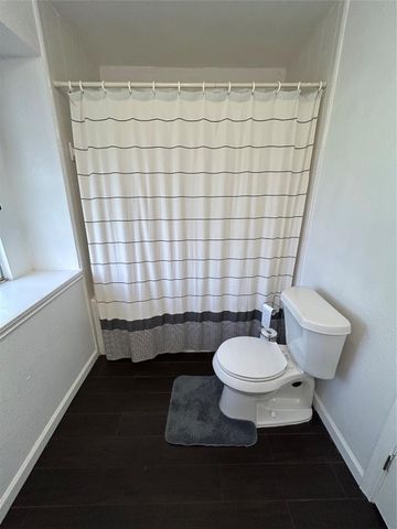 11127 Sageview Drive, Houston, TX 77089