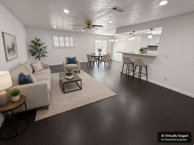 11127 Sageview Drive, Houston, TX 77089