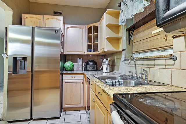 764 Camellia Drive, Royal Palm Beach, FL 33411