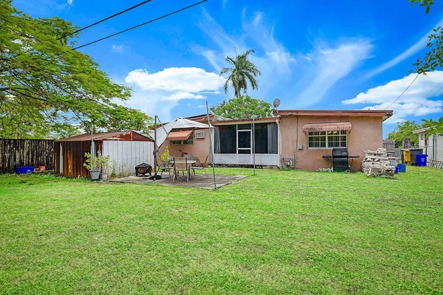 764 Camellia Drive, Royal Palm Beach, FL 33411