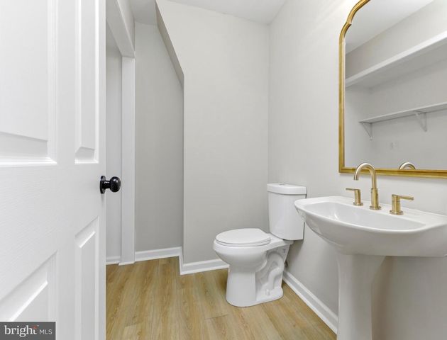 22 PARK SIDE DR, Sicklerville, NJ 08081