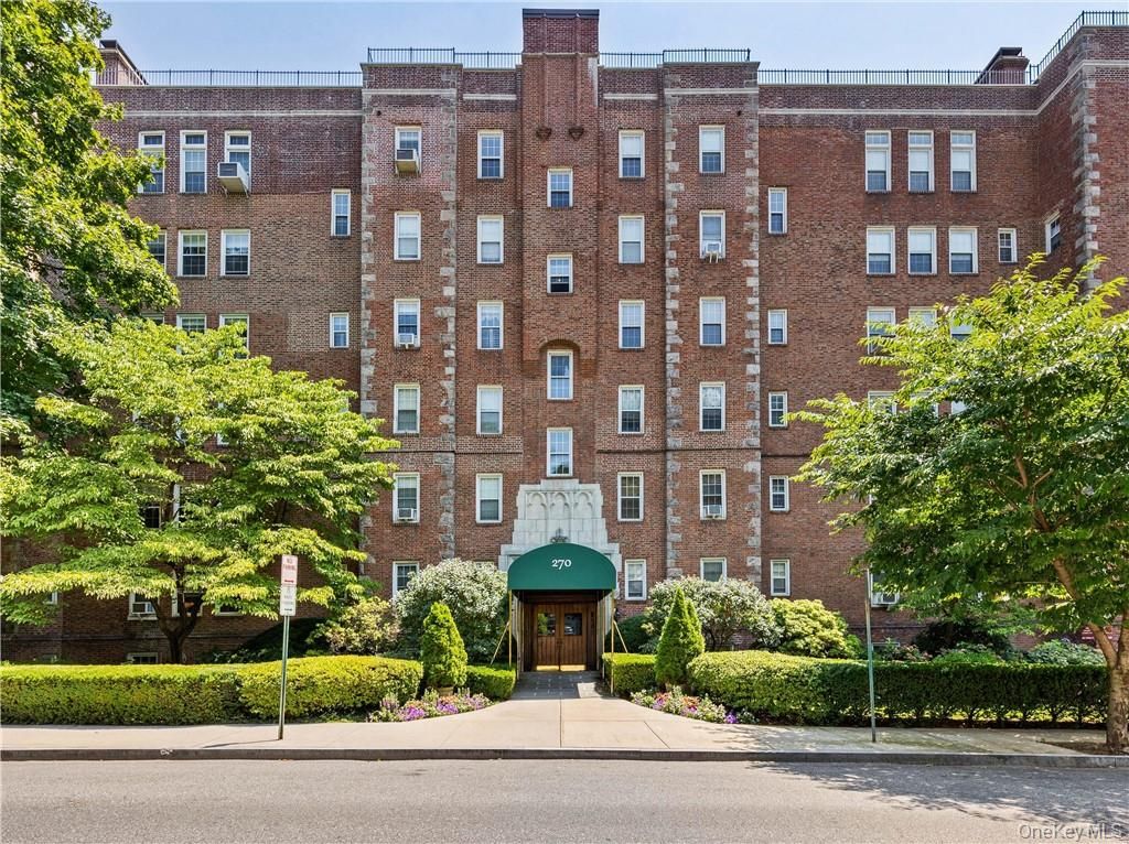 270 Bronxville Road B43, Bronxville, NY 10708