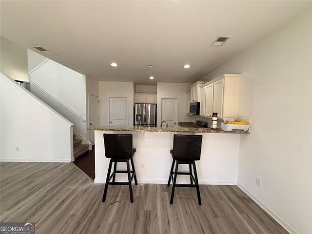 2450 Oakleaf Circle, Lithonia, GA 30058