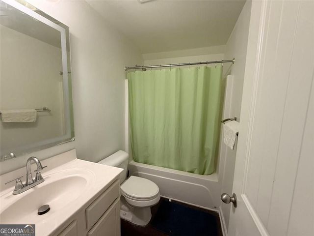 2450 Oakleaf Circle, Lithonia, GA 30058