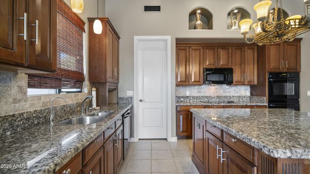 8920 E QUAIL COVE Lane, Gold Canyon, AZ 85118