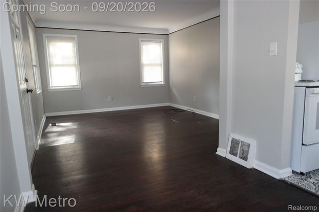 626 E 12 Mile Road, Royal Oak, MI 48073