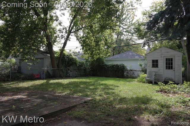 626 E 12 Mile Road, Royal Oak, MI 48073