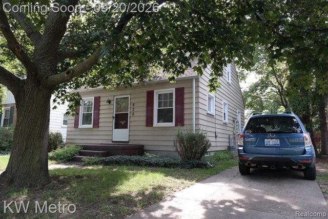 626 E 12 Mile Road, Royal Oak, MI 48073