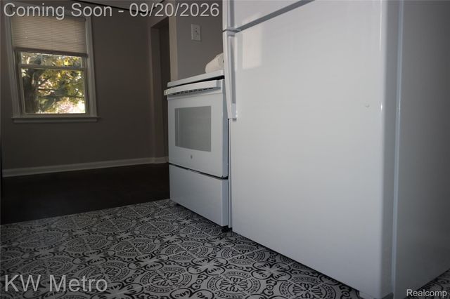 626 E 12 Mile Road, Royal Oak, MI 48073